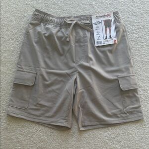 Avalanche Men's Tan Cargo Shorts
